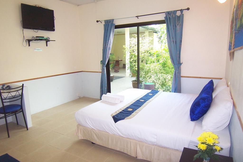 Phuket Airport Overnight Hotel Nai Yang Beach Δωμάτιο φωτογραφία